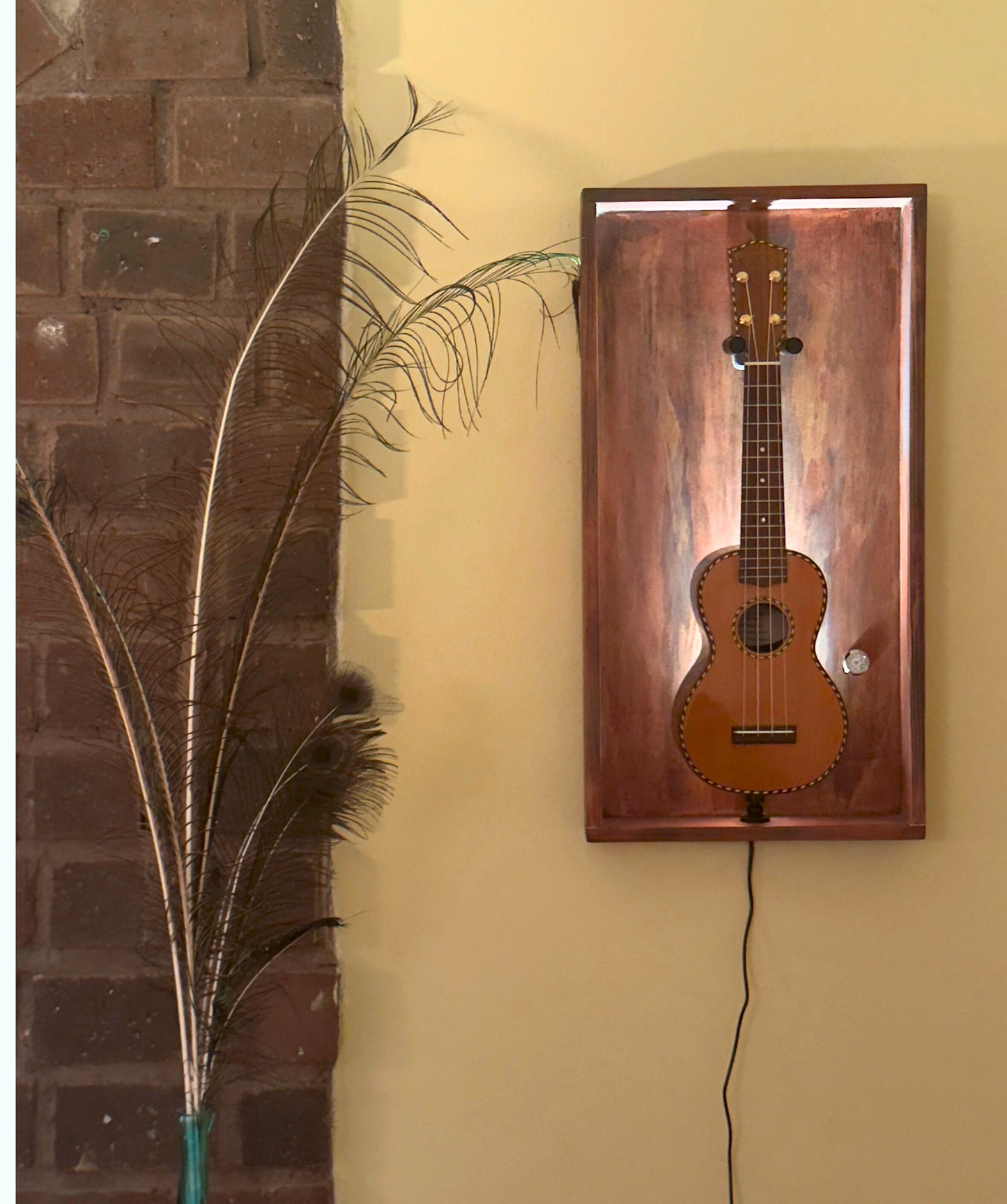 The Uke Barn - Wall frame for Soprano Ukulele - Relic Series - Barn Red