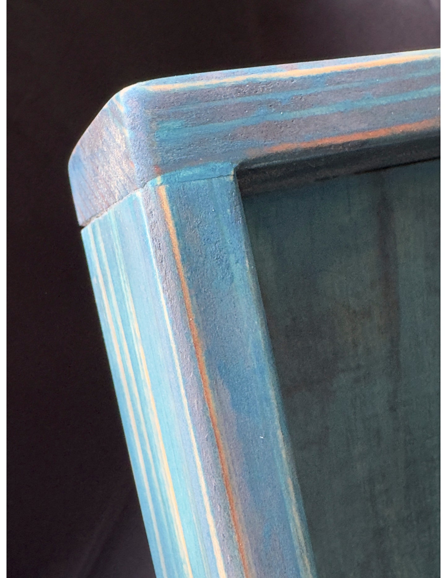 The Uke Barn - Wall frame for Soprano Ukulele - Relic Series - Reef Blue