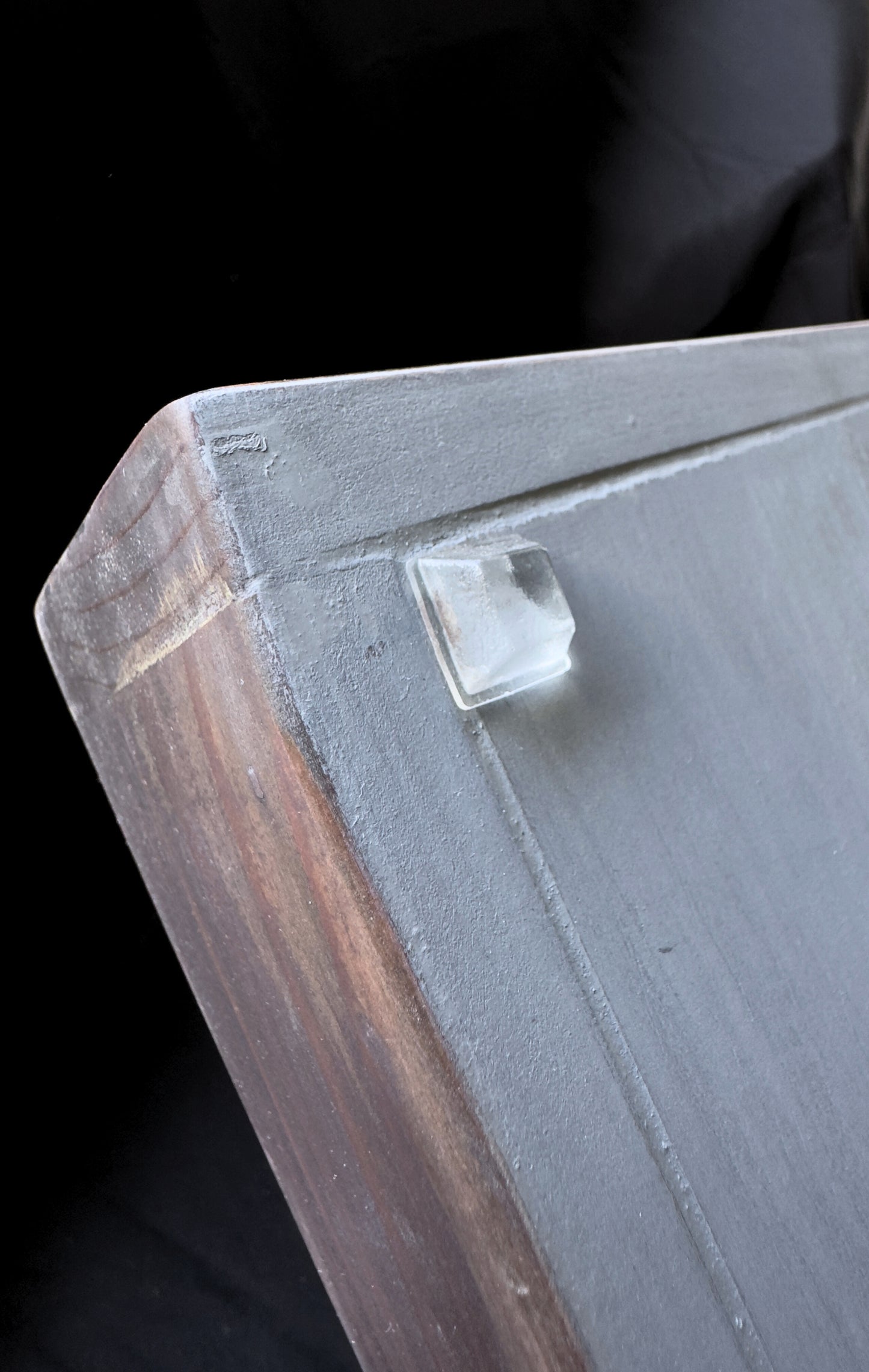 The Uke Barn - Wall frame for Soprano Ukulele - Relic Series - Urban Gray