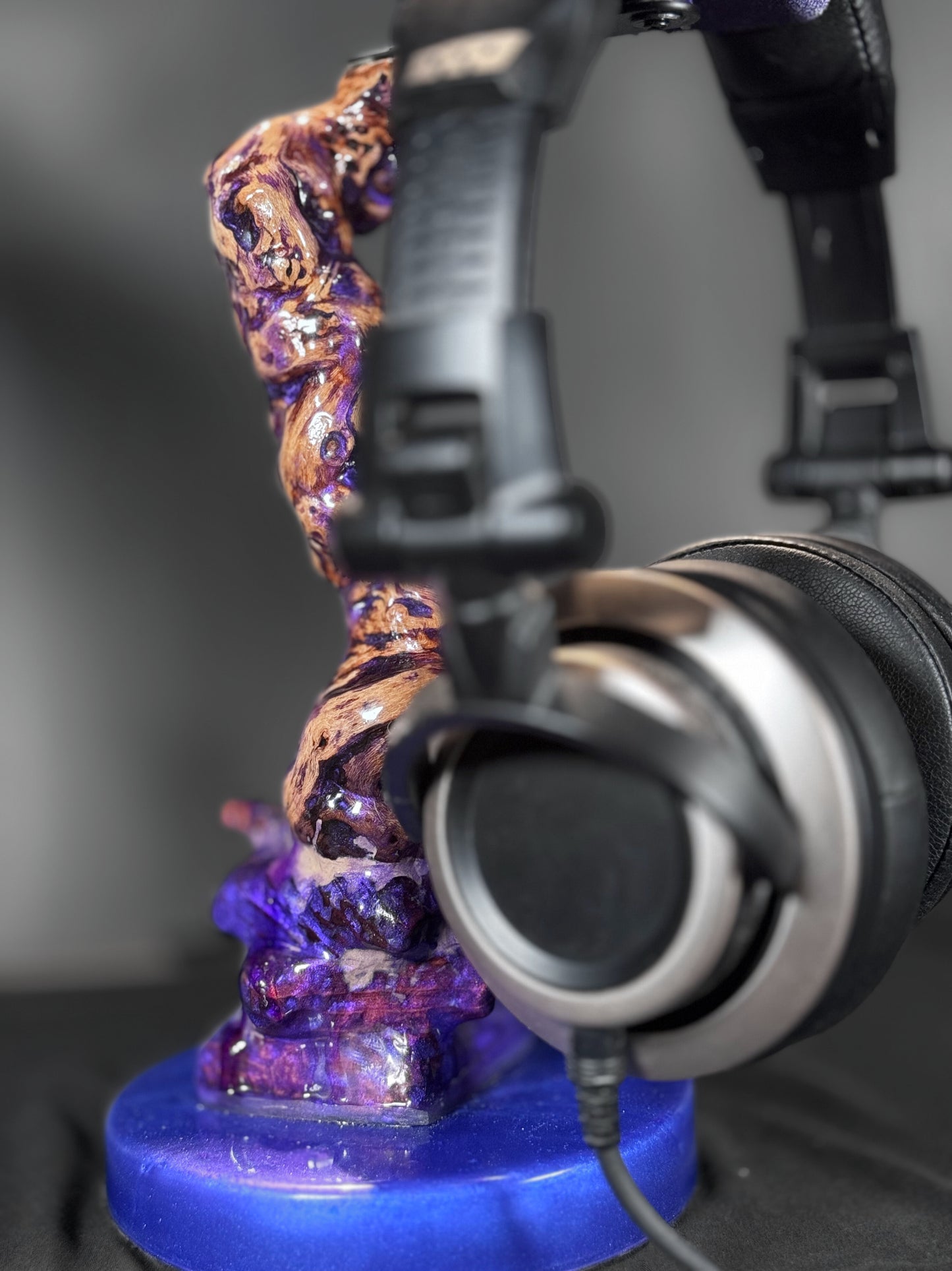 The Wicked Tree - Driftwood Series Headphone Stand | Purple