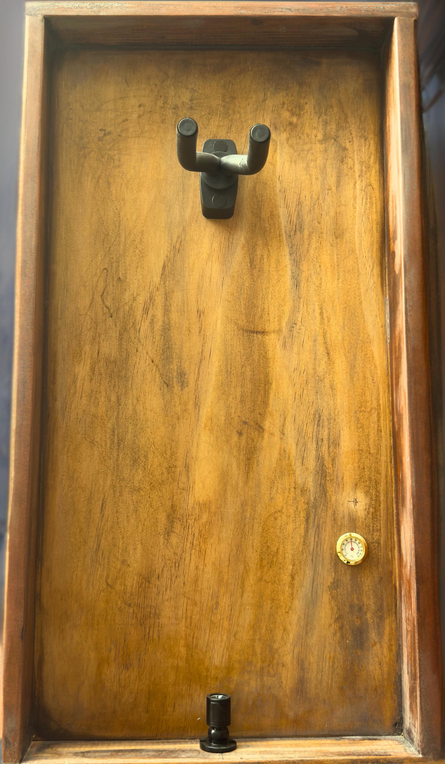 The Uke Barn - Wall frame for Soprano Ukulele Relic Series - Worn Vanilla